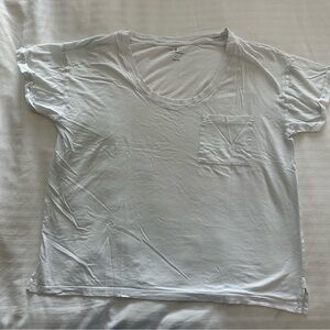 Lou & Grey White Short Sleeve Tee